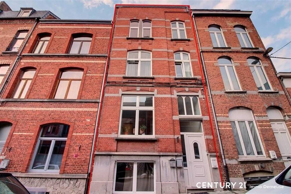 Immeuble de rapport - Immeuble à appartement à vendre à Dinant 5500 330000.00€ 5 chambres m² - annonce 175699