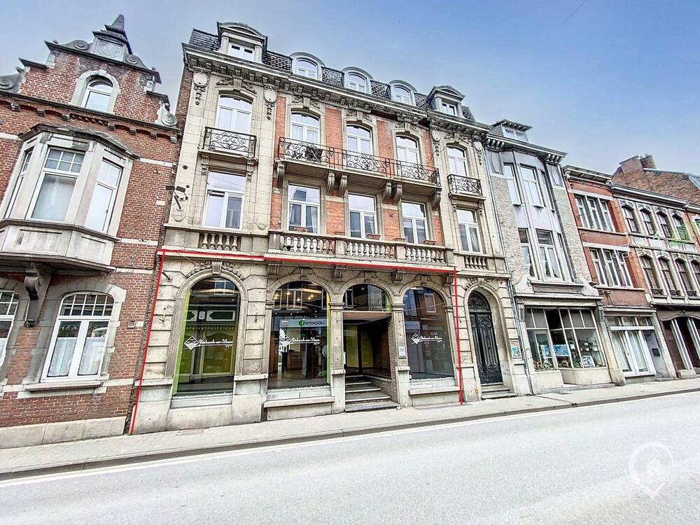 Commerce à louer à Dinant 5500 700.00€  chambres 0.00m² - annonce 47101