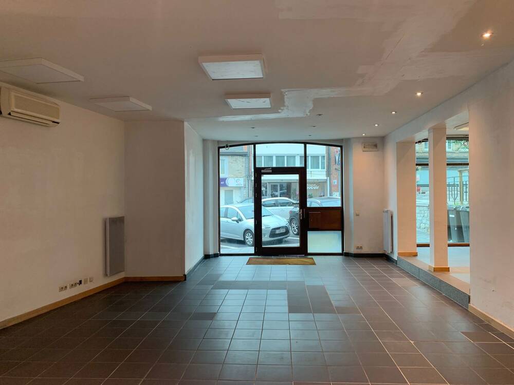 Commerce à louer à Beauraing 5570 1350.00€  chambres 100.00m² - annonce 53240