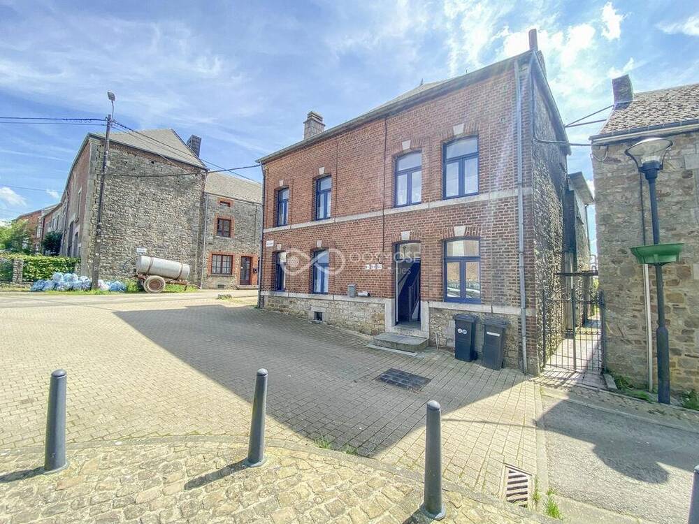 Maison à vendre à Le Mesnil 5670 115000.00€ 3 chambres 240.00m² - annonce 77504