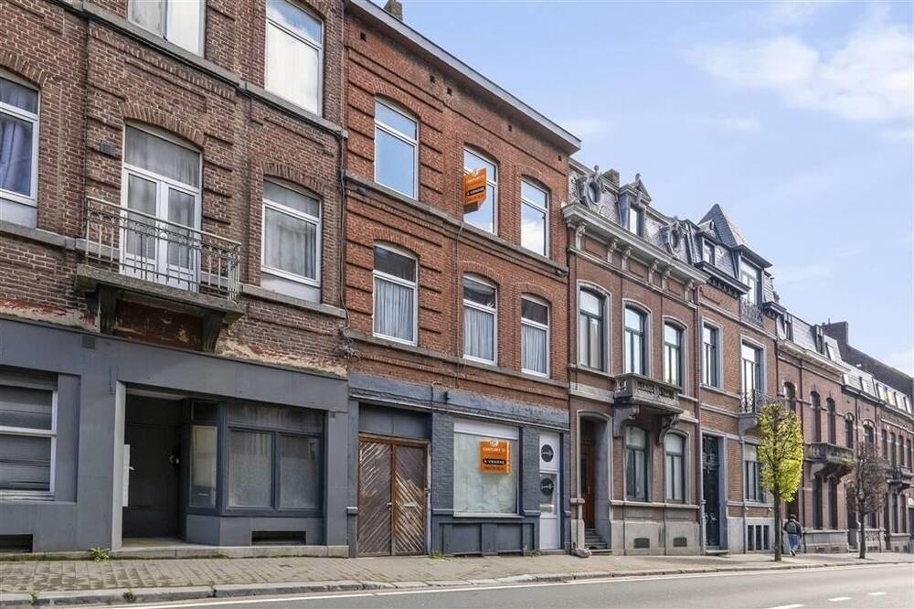 Immeuble de rapport - Immeuble à appartement à vendre à Namur 5000 375000.00€ 4 chambres 270.00m² - annonce 125693