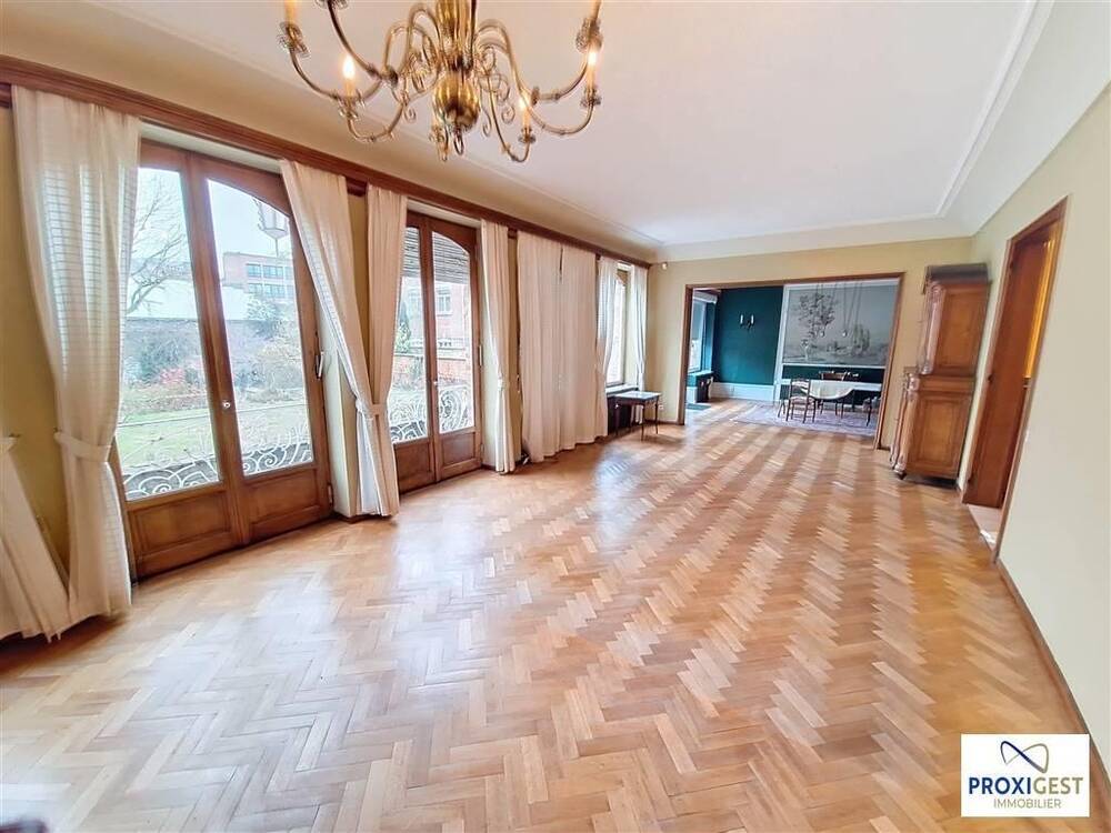 Appartement à louer à Namur 5000 1200.00€ 4 chambres 274.00m² - annonce 153058