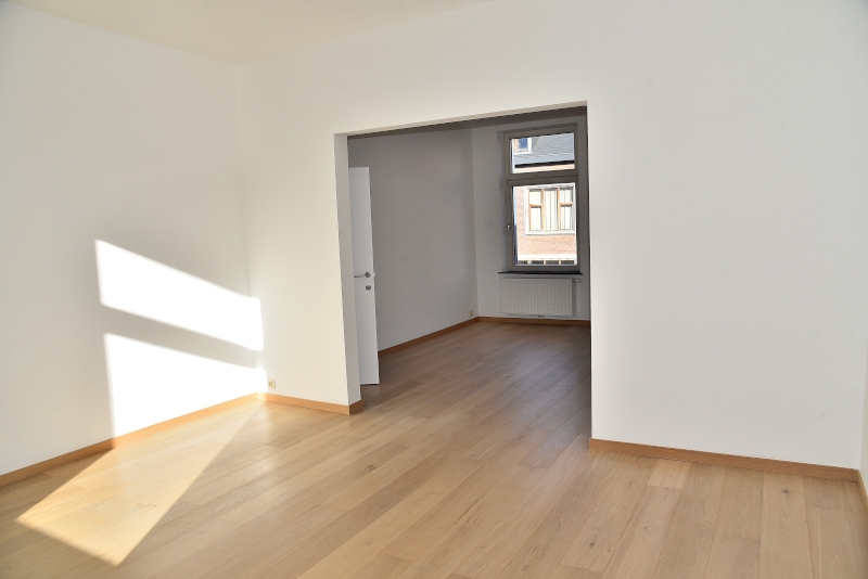 Appartement à louer à Namur 5000 900.00€ 2 chambres 116.00m² - annonce 161691