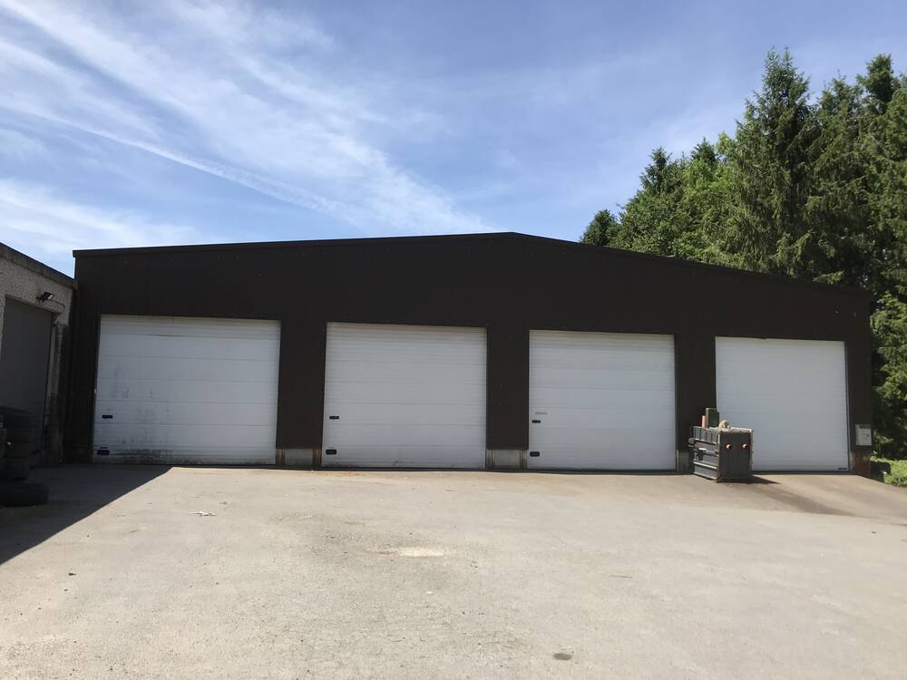 Parking / garage à louer à Rochefort 5580 200.00€ 0 chambres m² - annonce 178231