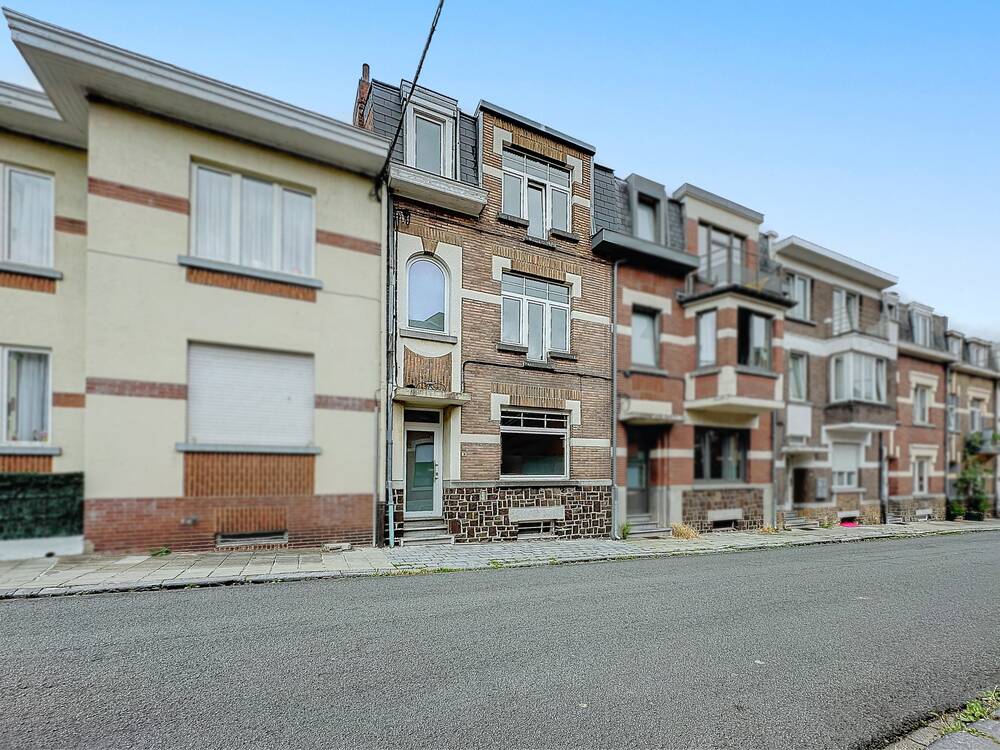 Maison à vendre à Saint-Servais 5002 295000.00€ 4 chambres 144.00m² - annonce 204200