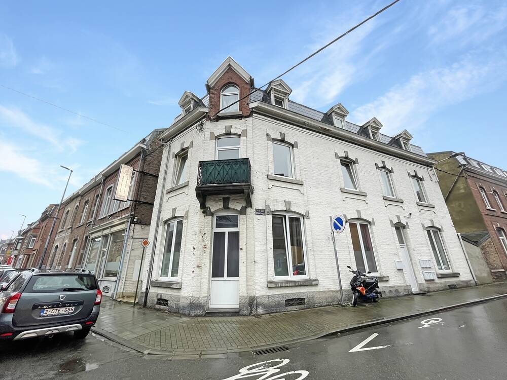 Immeuble de rapport - Immeuble à appartement à vendre à Namur 5000 300000.00€ 5 chambres m² - annonce 204462