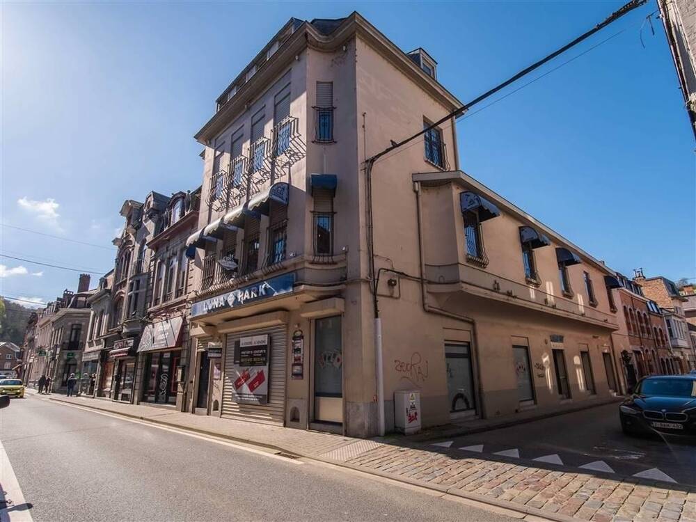 Commerce à vendre à Dinant 5500 299000.00€ 3 chambres m² - annonce 210770