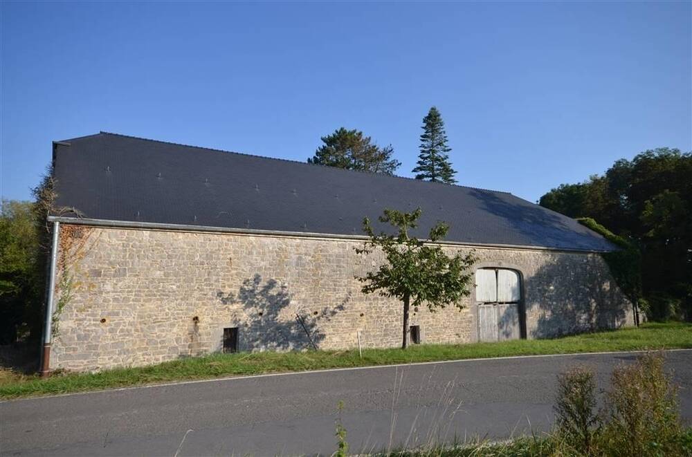 Maison à vendre à Couvin 5660 200000.00€ 4 chambres 400.00m² - annonce 234352