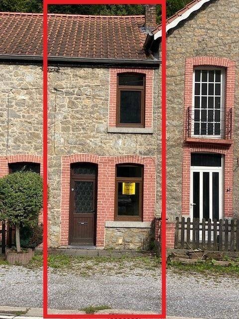 Maison à vendre à Hastière-Lavaux 5540 90000.00€ 1 chambres m² - annonce 260642