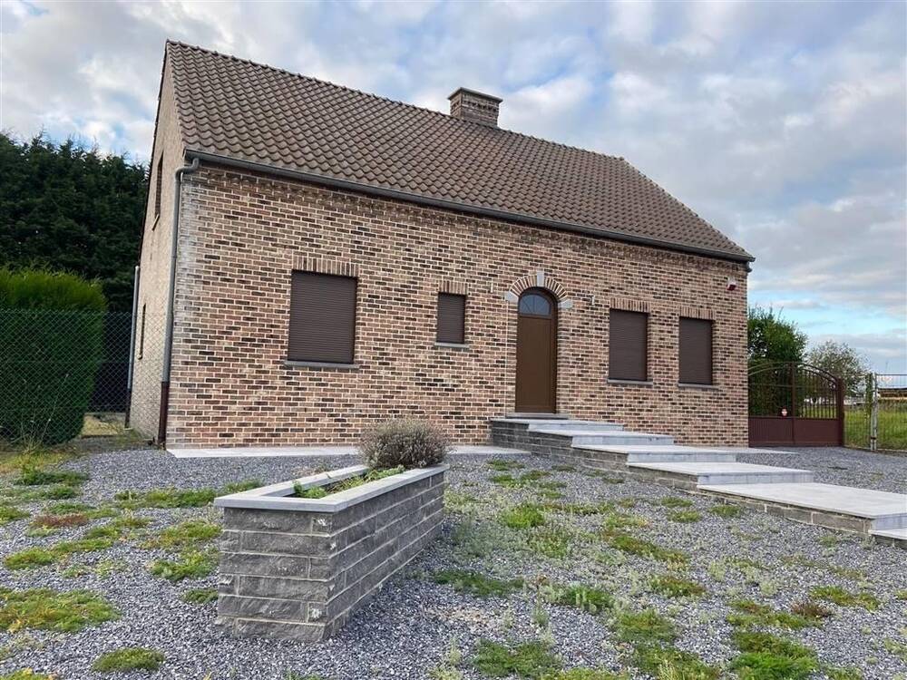 Maison à vendre à Isnes 5032 370000.00€ 4 chambres 163.00m² - annonce 295881