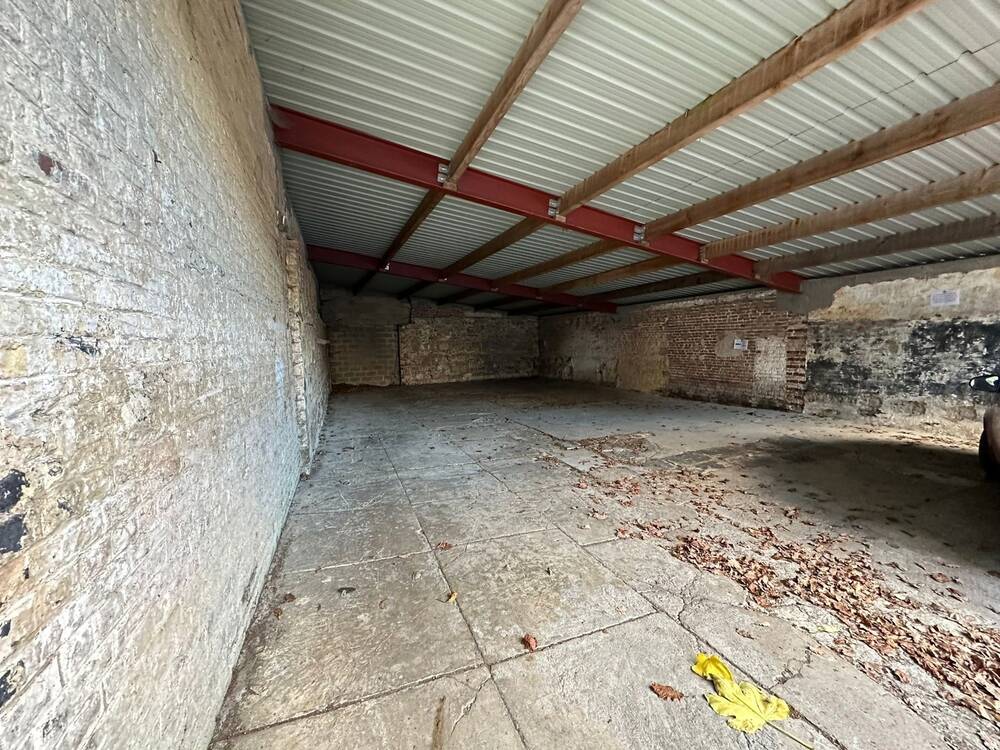 Parking / garage à louer à Namur 5000 90.00€  chambres m² - annonce 298399