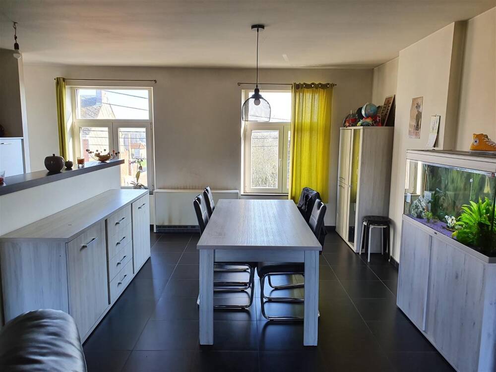 Appartement à louer à Gourdinne 5651 710.00€ 2 chambres m² - annonce 300435