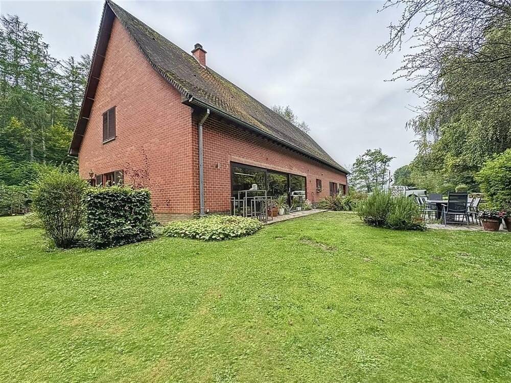 Maison à vendre à Fosses-la-Ville 5070 630000.00€ 5 chambres 350.00m² - annonce 309422