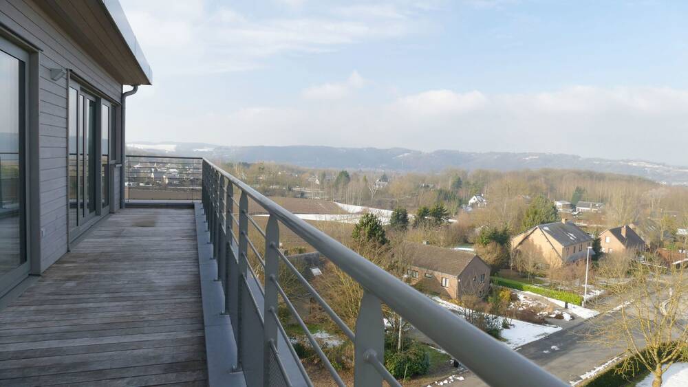 Penthouse à louer à Erpent 5101 1550.00€ 3 chambres 126.00m² - annonce 371150